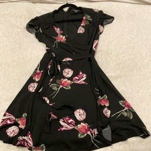 Black floral wrap/tie dress- le chateau size sm